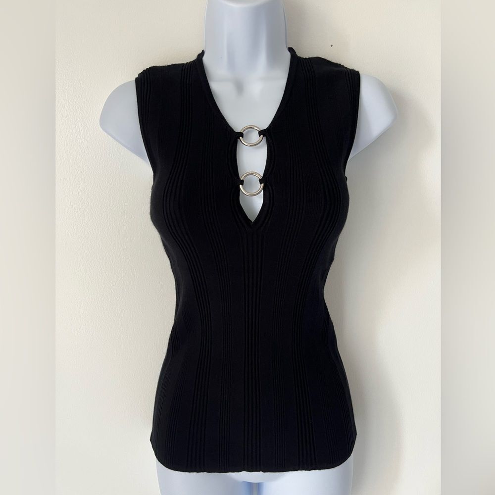 DOLCE & GABBANA Black Sleeveless Top with Ring Detail Size Small - Picture 4 of 9